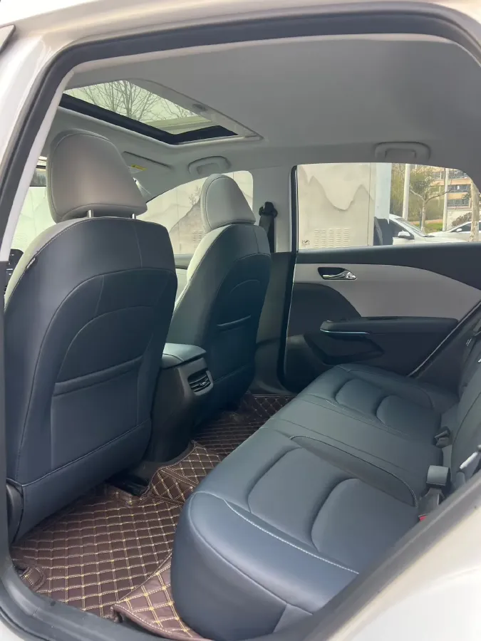 2023 Chevrolet Monza 1.5L 113HP L4 6DCT,autocango,china used car exporter,china ev exporter,chinese used car exporter,chinese used ev exporter