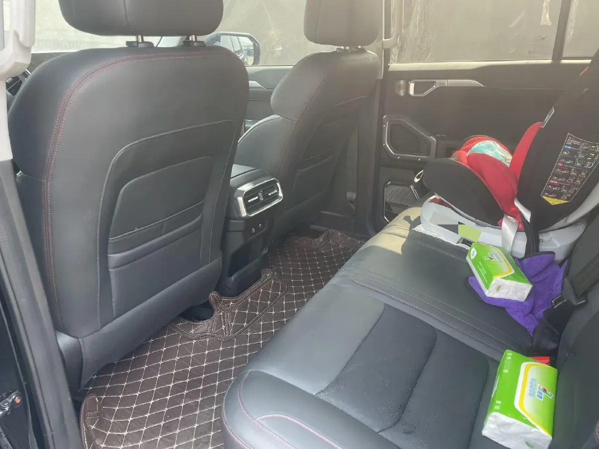 2023 Jetour Traveller 2.0T 254HP L4 7DCT,autocango,china used car exporter,china ev exporter,chinese used car exporter,chinese used ev exporter