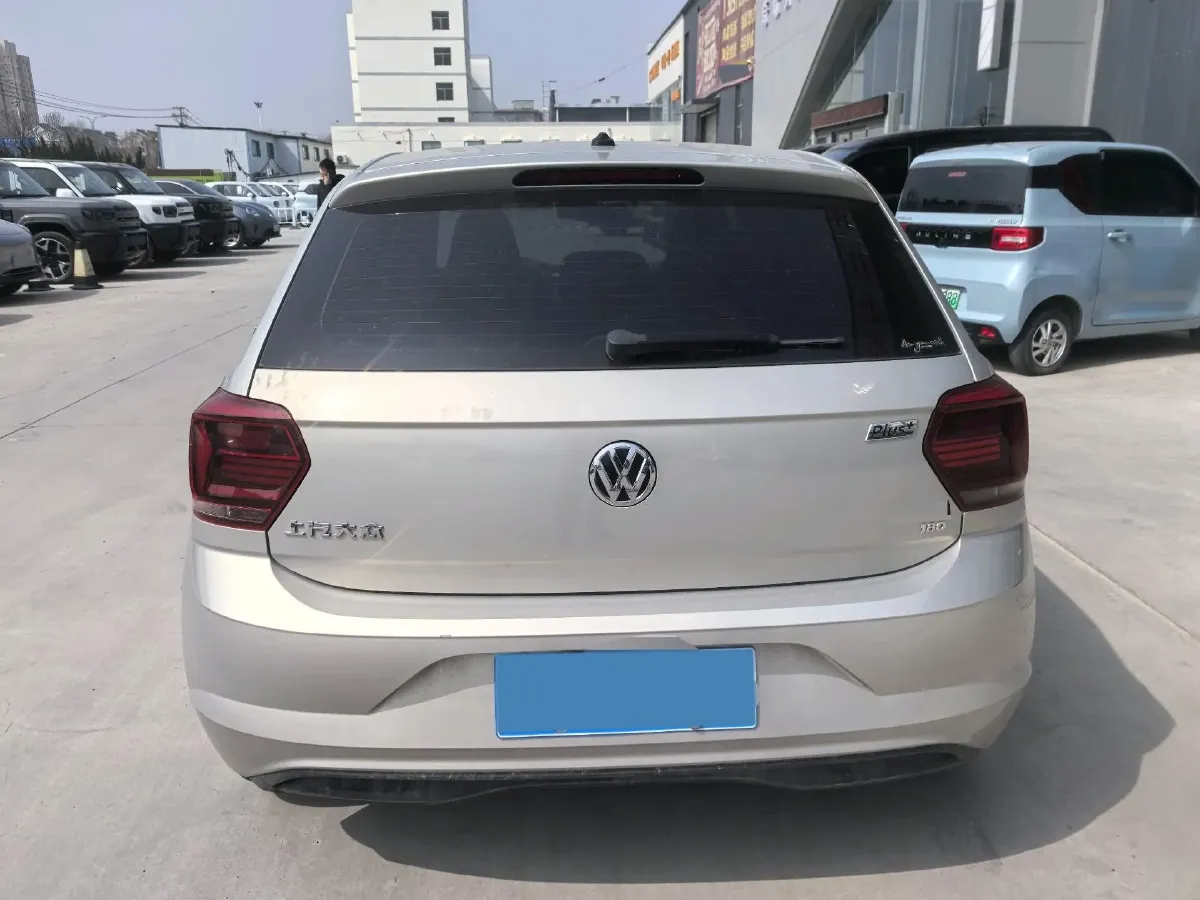 2019 Volkswagen Polo 1.5L 113HP L4 6AT,autocango,china used car exporter,china ev exporter,chinese used car exporter,chinese used ev exporter