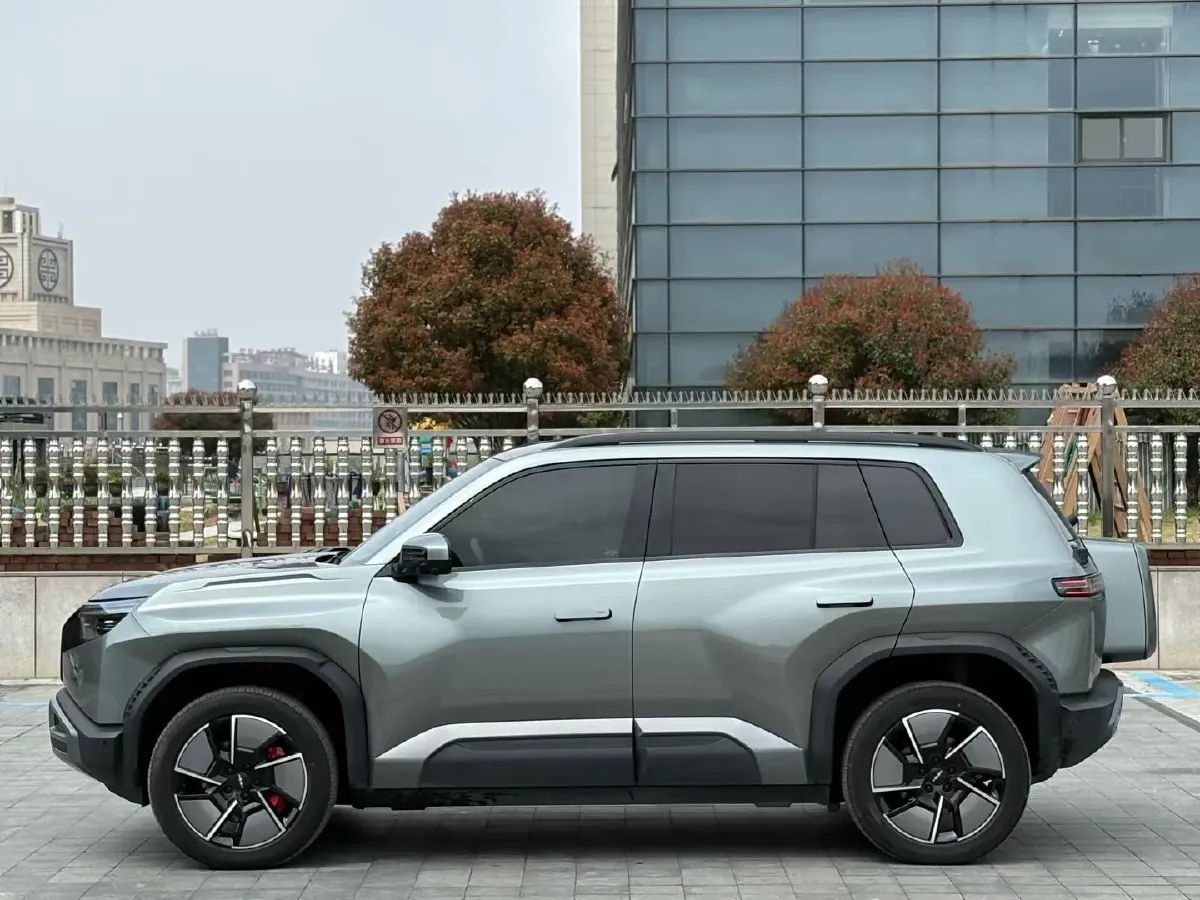 2025 FangChengBao Tai 3 BEV,autocango,china used car exporter,china ev exporter,chinese used car exporter,chinese used ev exporter