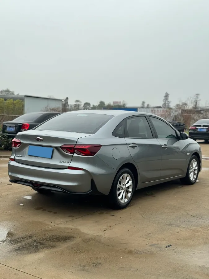 2023 Chevrolet Monza 1.5L 113HP L4 6DCT,autocango,china used car exporter,china ev exporter,chinese used car exporter,chinese used ev exporter