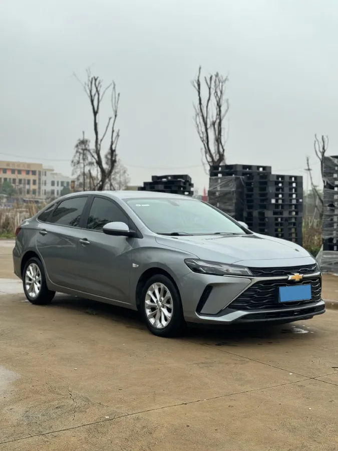 2023 Chevrolet Monza 1.5L 113HP L4 6DCT,autocango,china used car exporter,china ev exporter,chinese used car exporter,chinese used ev exporter