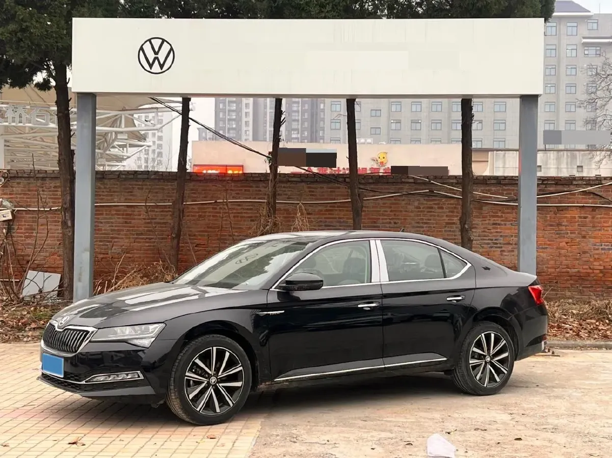 2024 Skoda Superb 1.4T 150HP L4 7DCT,autocango,china used car exporter,china ev exporter,chinese used car exporter,chinese used ev exporter
