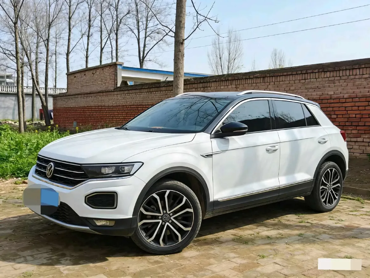 2022 Volkswagen T-Roc 1.4T 150HP L4 7DCT,autocango,china used car exporter,china ev exporter,chinese used car exporter,chinese used ev exporter