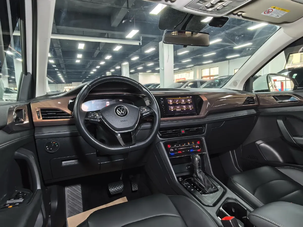 2022 Volkswagen Tharu 1.4T 150HP L4 7DCT,autocango,china used car exporter,china ev exporter,chinese used car exporter,chinese used ev exporter