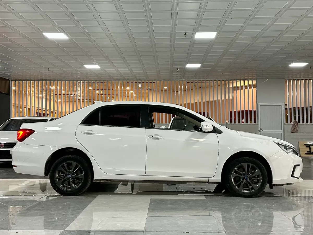 2018 BYD Qin 1.5T 154HP L4 6DCT PHEV 15.2KWH,autocango,china used car exporter,china ev exporter,chinese used car exporter,chinese used ev exporter