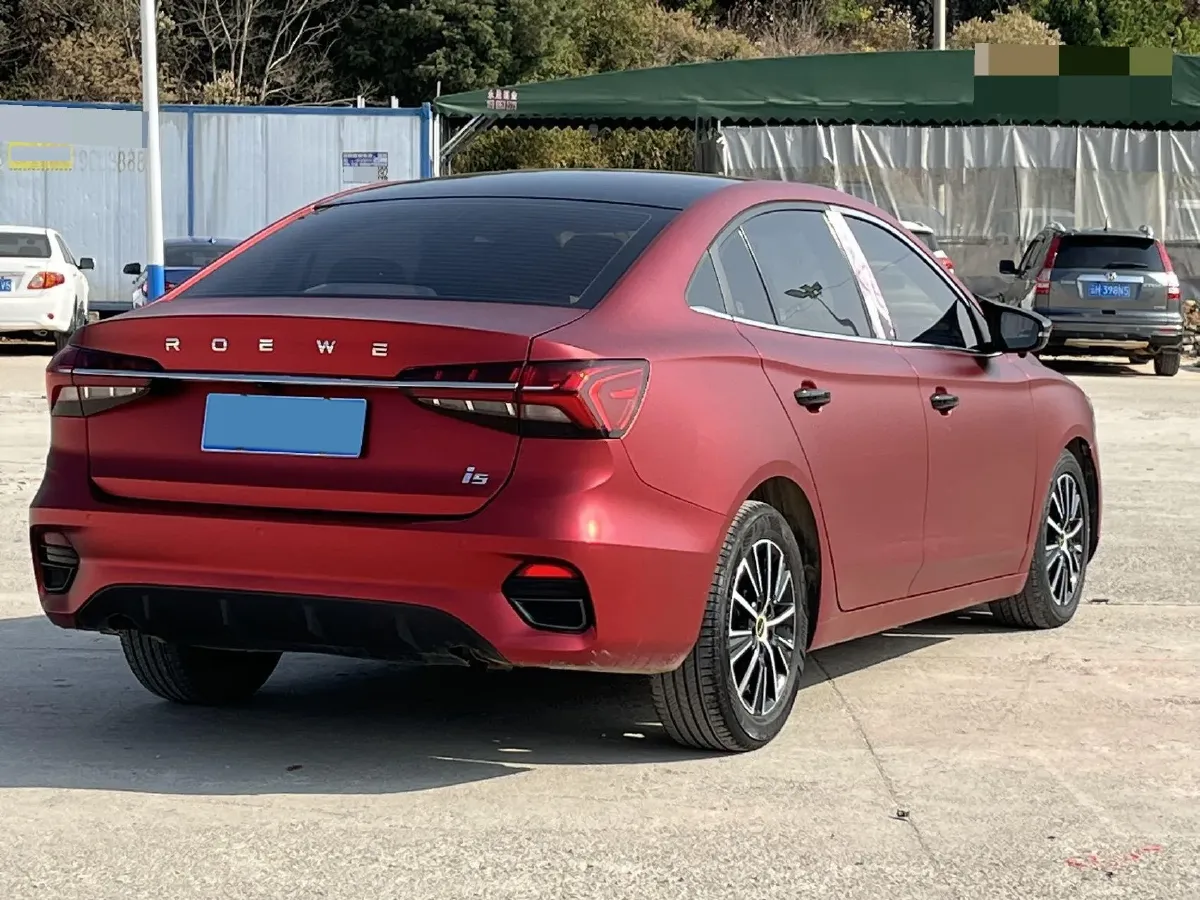 2021 Roewe i5 1.5L 120HP L4 5MT,autocango,china used car exporter,china ev exporter,chinese used car exporter,chinese used ev exporter