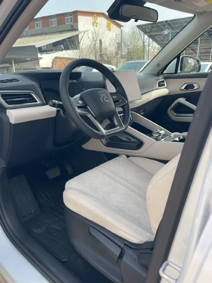 2024 BYD YuanUP BEV 45.12KWH,autocango,china used car exporter,china ev exporter,chinese used car exporter,chinese used ev exporter