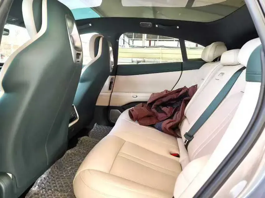 2025 MI YU7 BEV 96.3KWH,autocango,china used car exporter,china ev exporter,chinese used car exporter,chinese used ev exporter