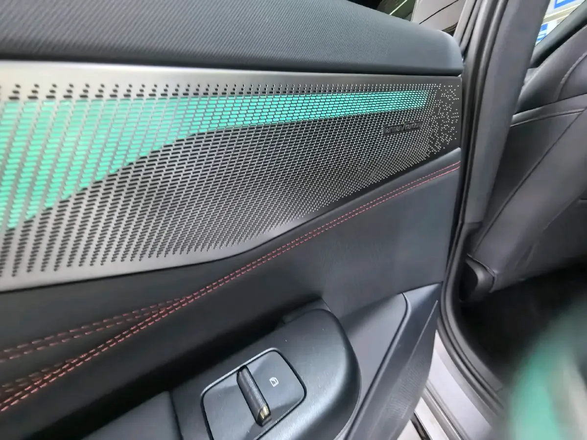 2026 LYNK&CO 07 EM-P 1.5T 163HP L4 3DHT PHEV,autocango,china used car exporter,china ev exporter,chinese used car exporter,chinese used ev exporter