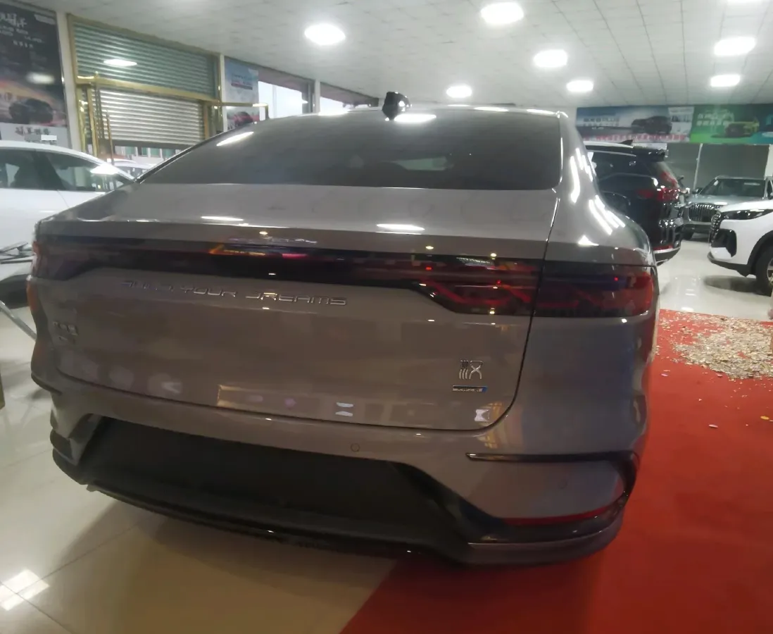 2025 BYD Han 1.5T 156HP L4 E-CVT PHEV,autocango,china used car exporter,china ev exporter,chinese used car exporter,chinese used ev exporter