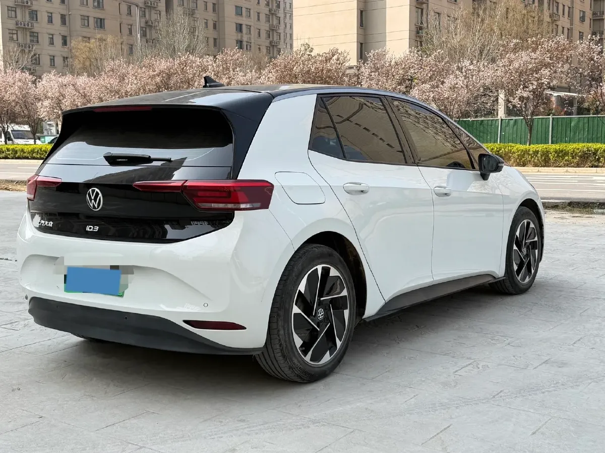 2025 Volkswagen ID.3 BEV 52.8KWH,autocango,china used car exporter,china ev exporter,chinese used car exporter,chinese used ev exporter