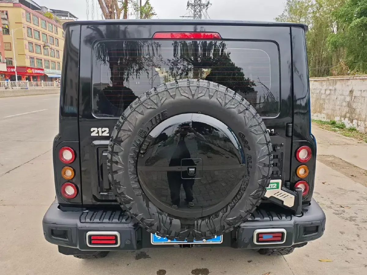 2025 212 212 T01 2.0T 252HP L4 8AT,autocango,china used car exporter,china ev exporter,chinese used car exporter,chinese used ev exporter