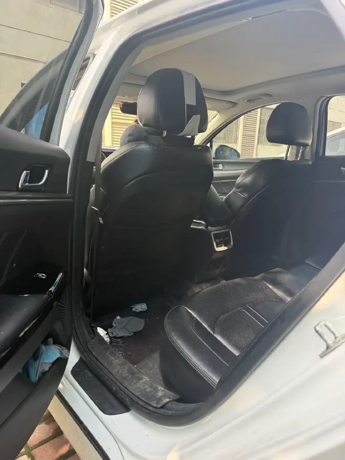 2020 Kia K5 1.5T 170HP L4 7DCT,autocango,china used car exporter,china ev exporter,chinese used car exporter,chinese used ev exporter