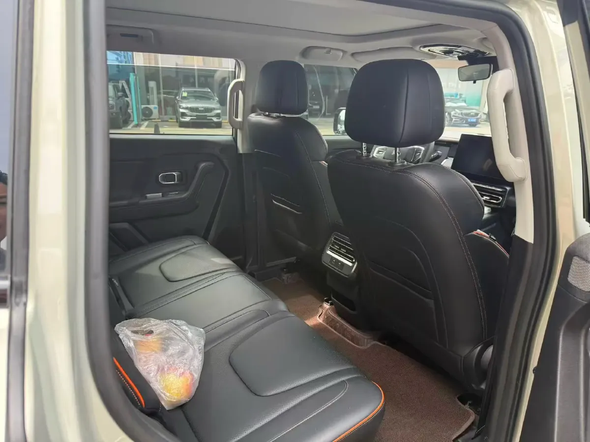 2025 Jetour DASHING 1.5T 184HP L4 7DCT,autocango,china used car exporter,china ev exporter,chinese used car exporter,chinese used ev exporter