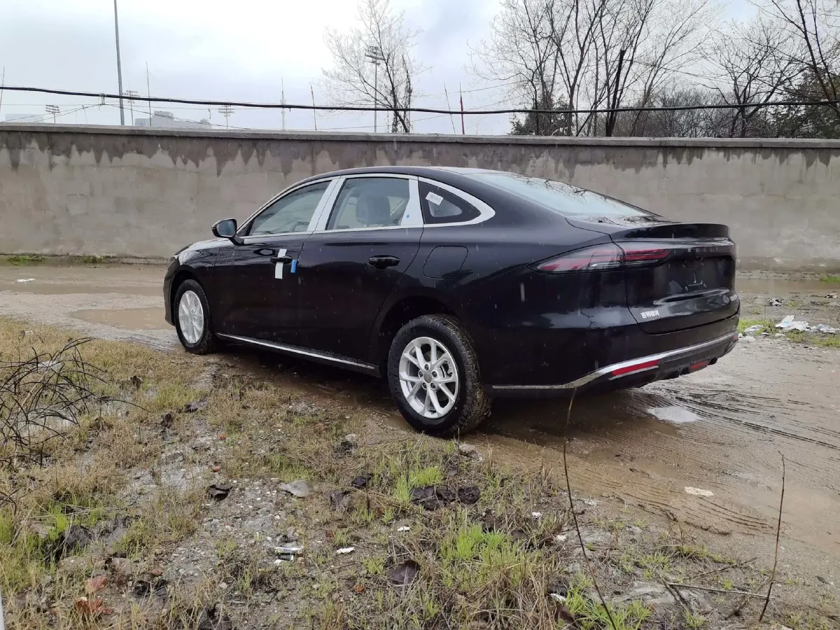 2025 Geely Galaxy L6 1.5L 112HP L4 1DHT PHEV 8.5KWH,autocango,china used car exporter,china ev exporter,chinese used car exporter,chinese used ev exporter