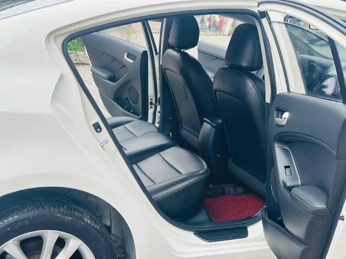 2016 Kia K3 1.6L 128HP L4 6AT,autocango,china used car exporter,china ev exporter,chinese used car exporter,chinese used ev exporter