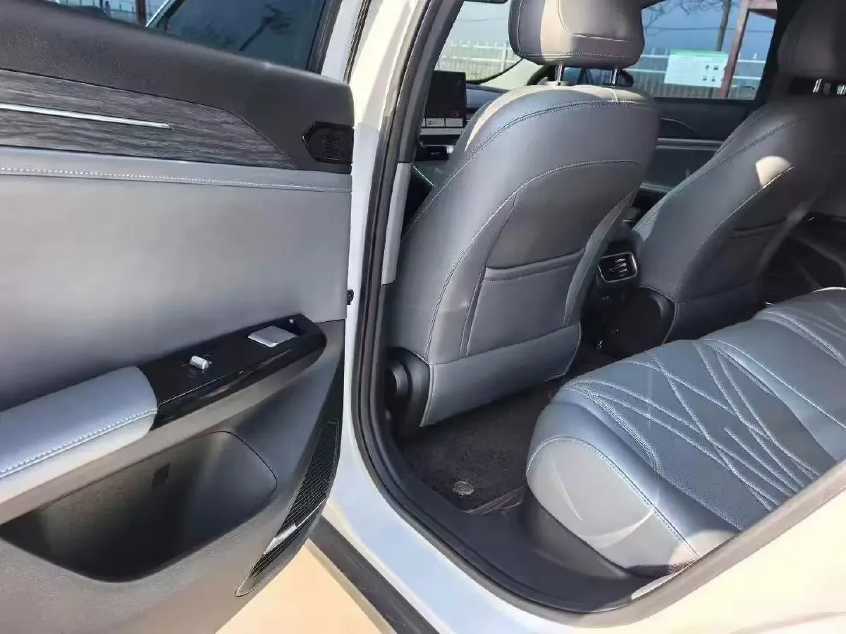 2025 BYD Sea Lion 05 DM-i 1.5L 101HP L4 E-CVT PHEV 12.9KWH,autocango,china used car exporter,china ev exporter,chinese used car exporter,chinese used ev exporter