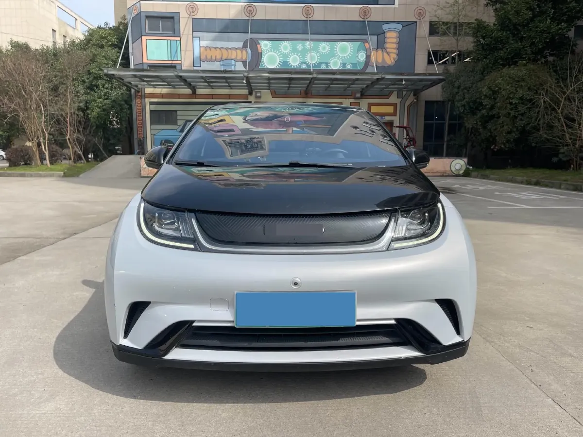 2021 Ford Escort 1.5L 122HP L3 6AT,autocango,china used car exporter,china ev exporter,chinese used car exporter,chinese used ev exporter