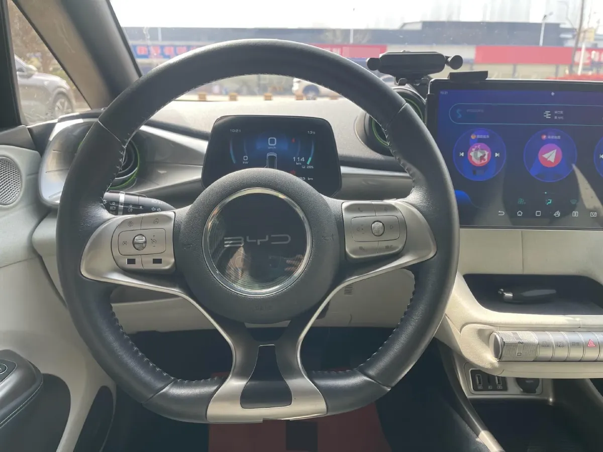 2021 Ford Escort 1.5L 122HP L3 6AT,autocango,china used car exporter,china ev exporter,chinese used car exporter,chinese used ev exporter