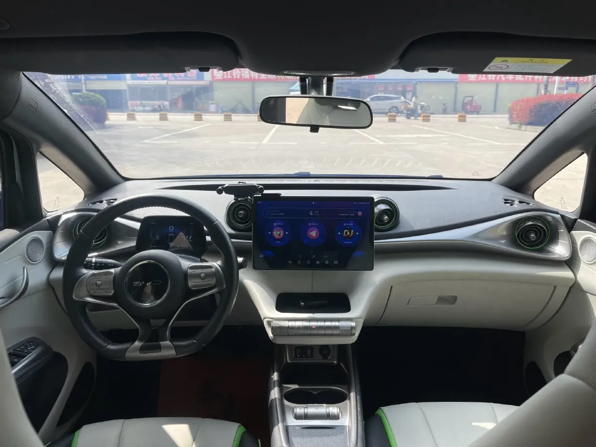2021 Ford Escort 1.5L 122HP L3 6AT,autocango,china used car exporter,china ev exporter,chinese used car exporter,chinese used ev exporter