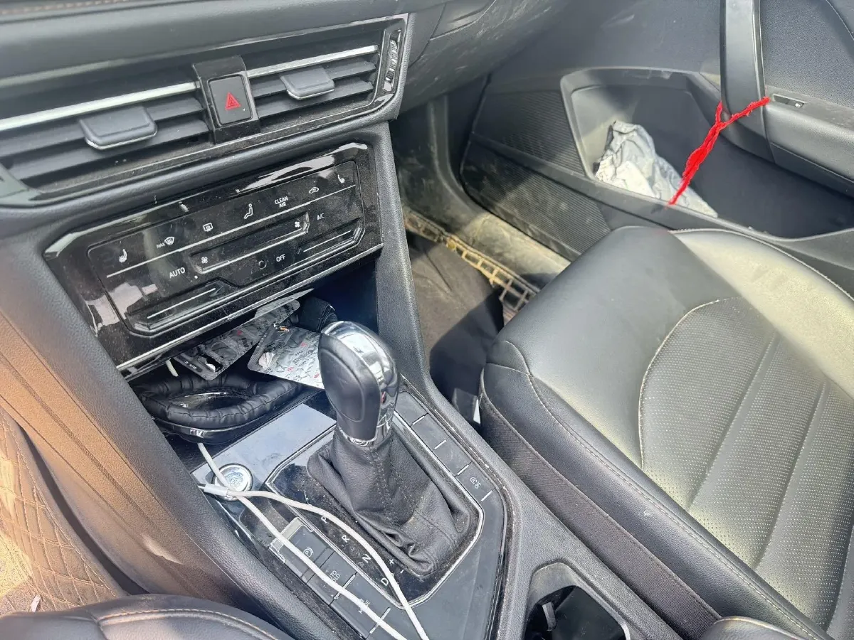 2022 Volkswagen Tharu 1.4T 150HP L4 7DCT,autocango,china used car exporter,china ev exporter,chinese used car exporter,chinese used ev exporter