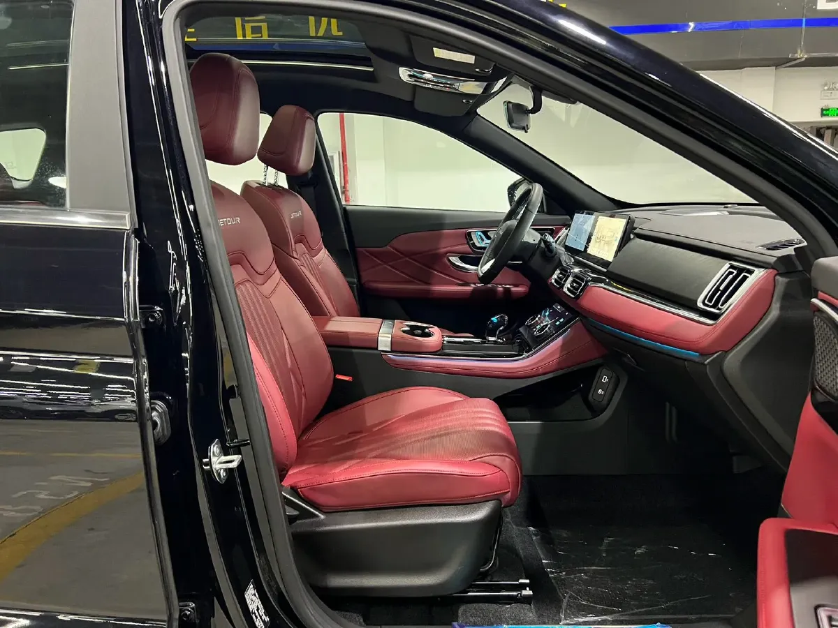 2025 Jetour X70 Plus 1.5T 156HP L4 6DCT,autocango,china used car exporter,china ev exporter,chinese used car exporter,chinese used ev exporter