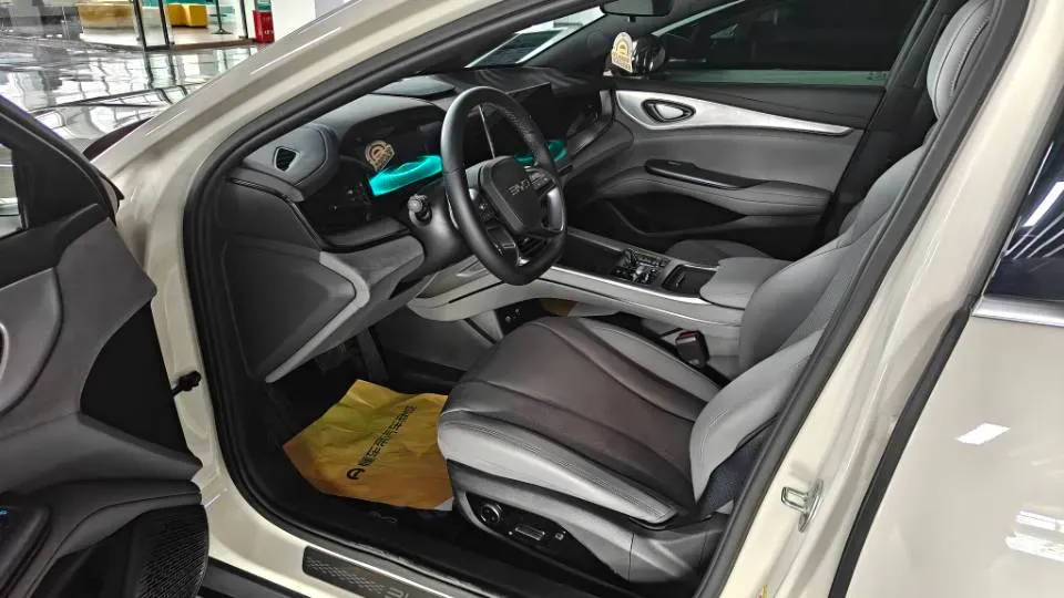 2025 BYD Seal07 DM-i 1.5L 101HP L4 E-CVT PHEV 17.6KWH,autocango,china used car exporter,china ev exporter,chinese used car exporter,chinese used ev exporter