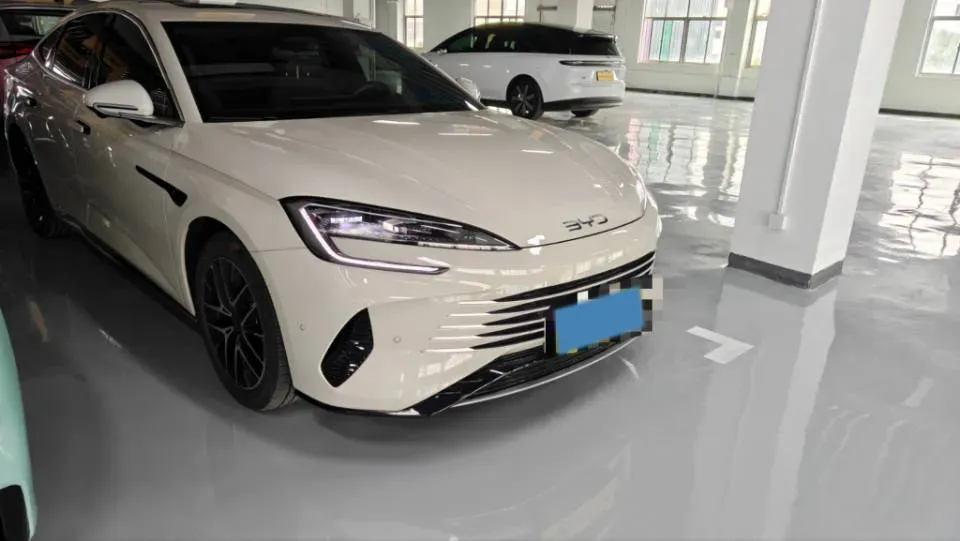 2025 BYD Seal07 DM-i 1.5L 101HP L4 E-CVT PHEV 17.6KWH,autocango,china used car exporter,china ev exporter,chinese used car exporter,chinese used ev exporter