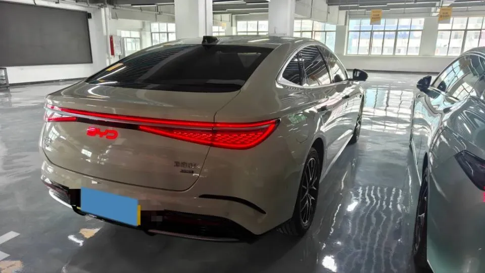 2025 BYD Seal07 DM-i 1.5L 101HP L4 E-CVT PHEV 17.6KWH,autocango,china used car exporter,china ev exporter,chinese used car exporter,chinese used ev exporter