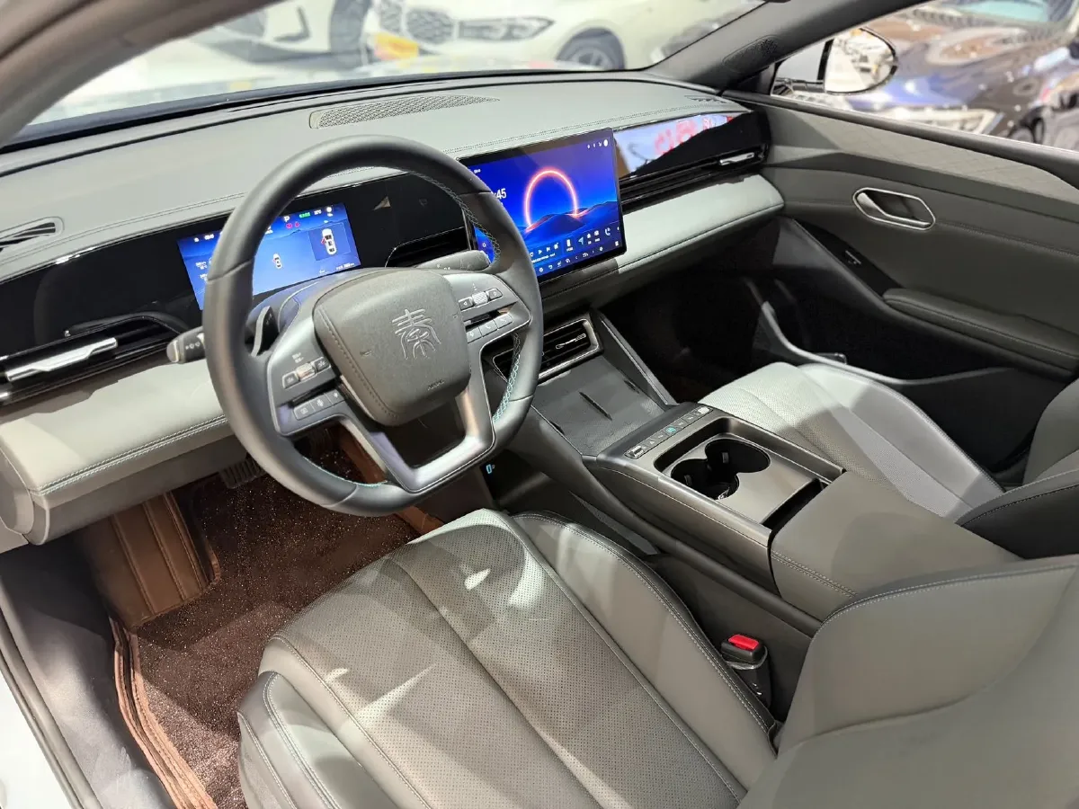 2025 BYD QinL BEV,autocango,china used car exporter,china ev exporter,chinese used car exporter,chinese used ev exporter