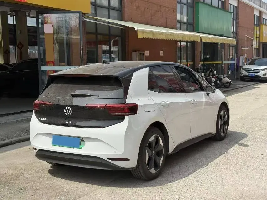 2025 Volkswagen ID.3 BEV 53.6KWH,autocango,china used car exporter,china ev exporter,chinese used car exporter,chinese used ev exporter