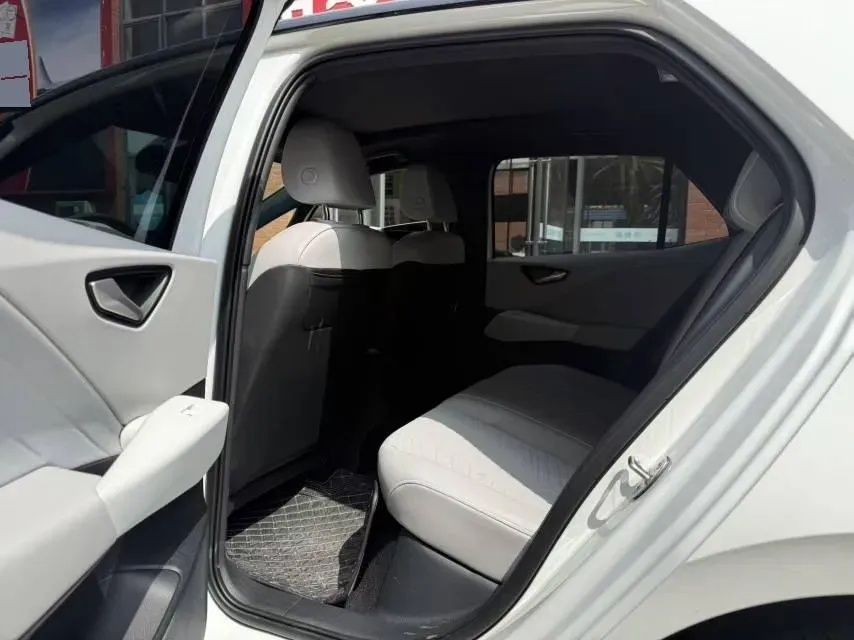 2025 Volkswagen ID.3 BEV 53.6KWH,autocango,china used car exporter,china ev exporter,chinese used car exporter,chinese used ev exporter