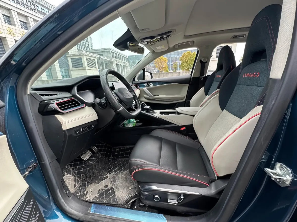 2020 LYNK&CO 06 1.5T 177HP L3 7DCT,autocango,china used car exporter,china ev exporter,chinese used car exporter,chinese used ev exporter