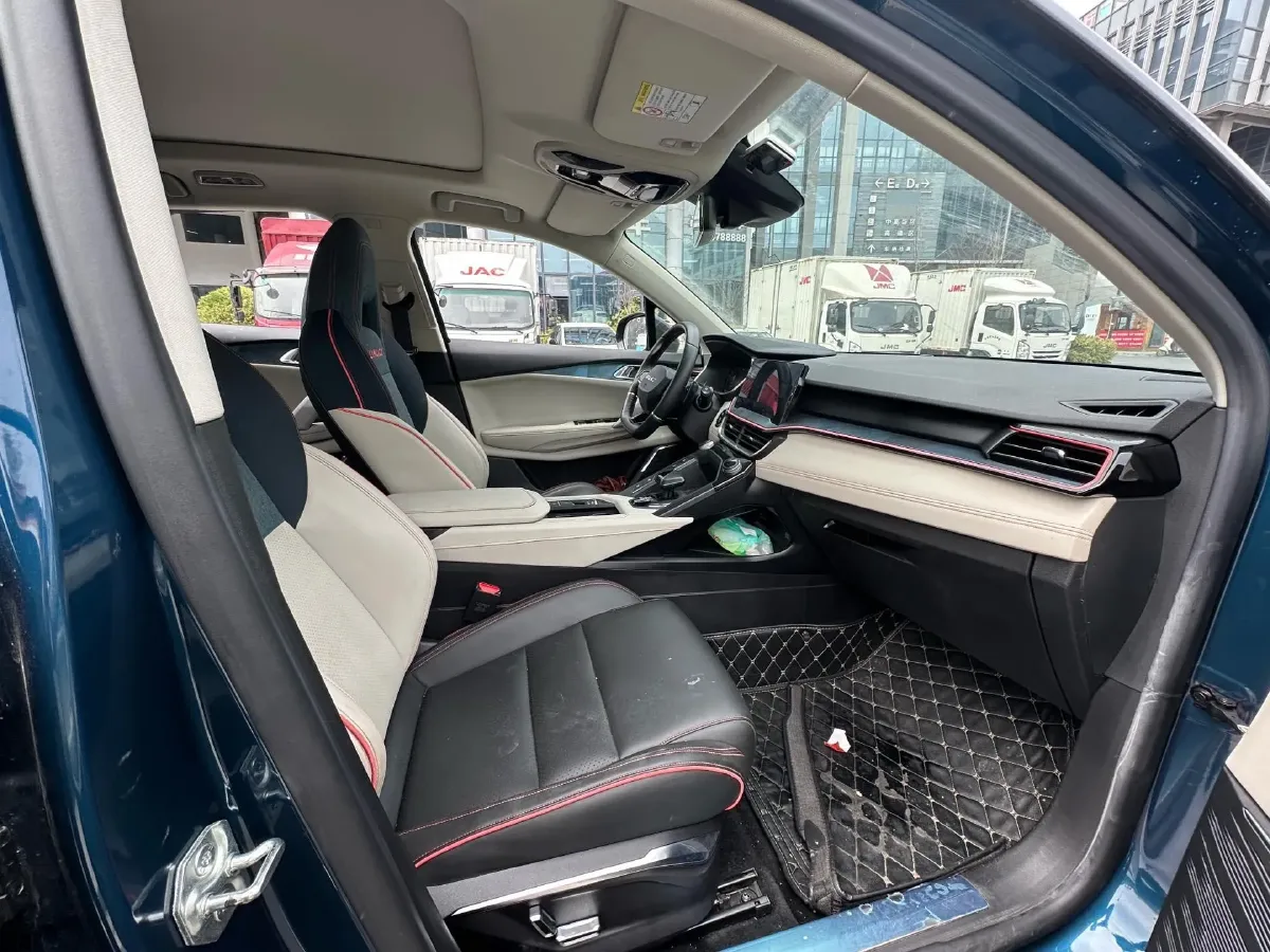 2020 LYNK&CO 06 1.5T 177HP L3 7DCT,autocango,china used car exporter,china ev exporter,chinese used car exporter,chinese used ev exporter