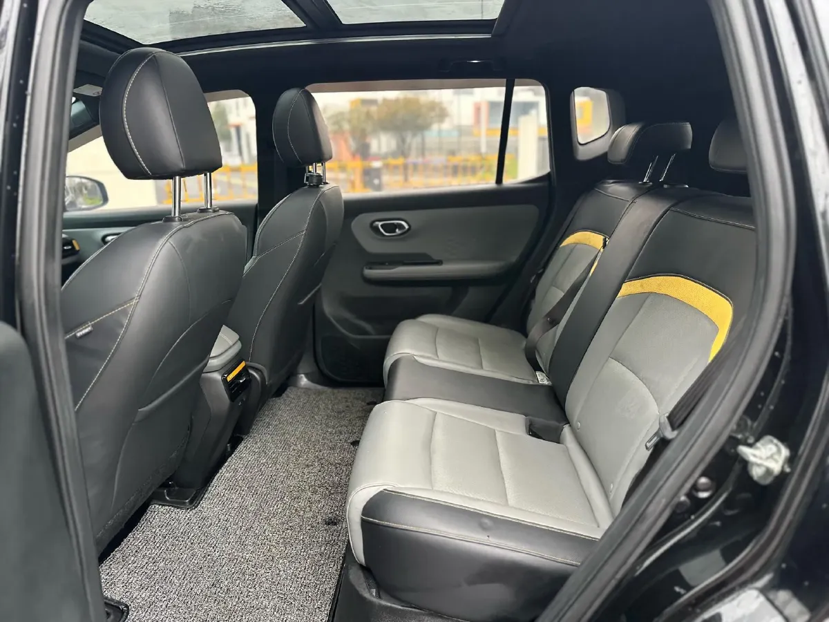 2022 Geely Okavango 1.8T 184HP L4 7DCT,autocango,china used car exporter,china ev exporter,chinese used car exporter,chinese used ev exporter