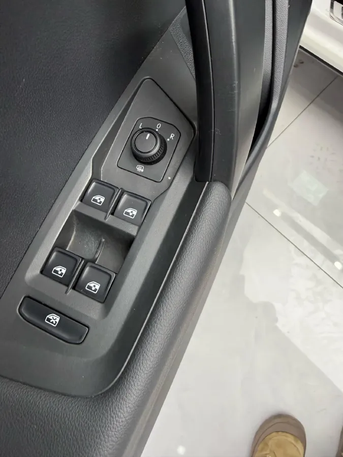 2022 Volkswagen Tharu 1.4T 150HP L4 7DCT,autocango,china used car exporter,china ev exporter,chinese used car exporter,chinese used ev exporter