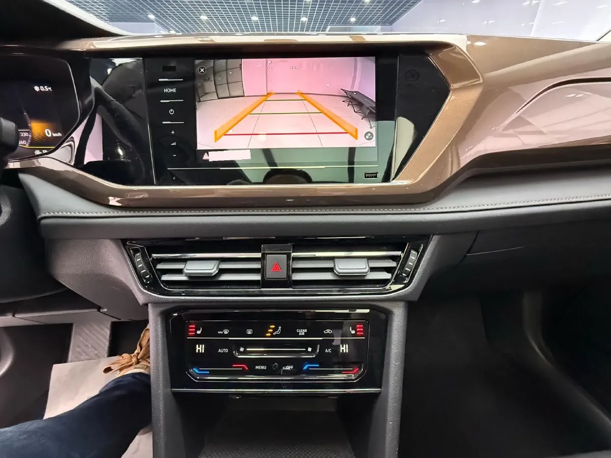 2022 Volkswagen Tharu 1.4T 150HP L4 7DCT,autocango,china used car exporter,china ev exporter,chinese used car exporter,chinese used ev exporter