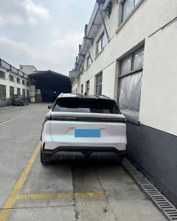 2023 Geely Galaxy L7 1.5T 163HP L4 3DHT PHEV 18.7KWH,autocango,china used car exporter,china ev exporter,chinese used car exporter,chinese used ev exporter