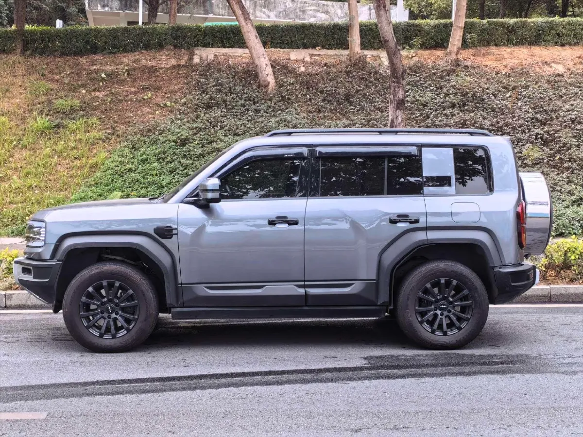 2023 FangChengBao Bao 5 1.5T 194HP L4 E-CVT PHEV 31.8KWH,autocango,china used car exporter,china ev exporter,chinese used car exporter,chinese used ev exporter