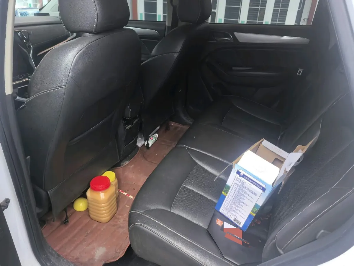 2018 Roewe RX5 1.5T 169HP L4 7DCT,autocango,china used car exporter,china ev exporter,chinese used car exporter,chinese used ev exporter