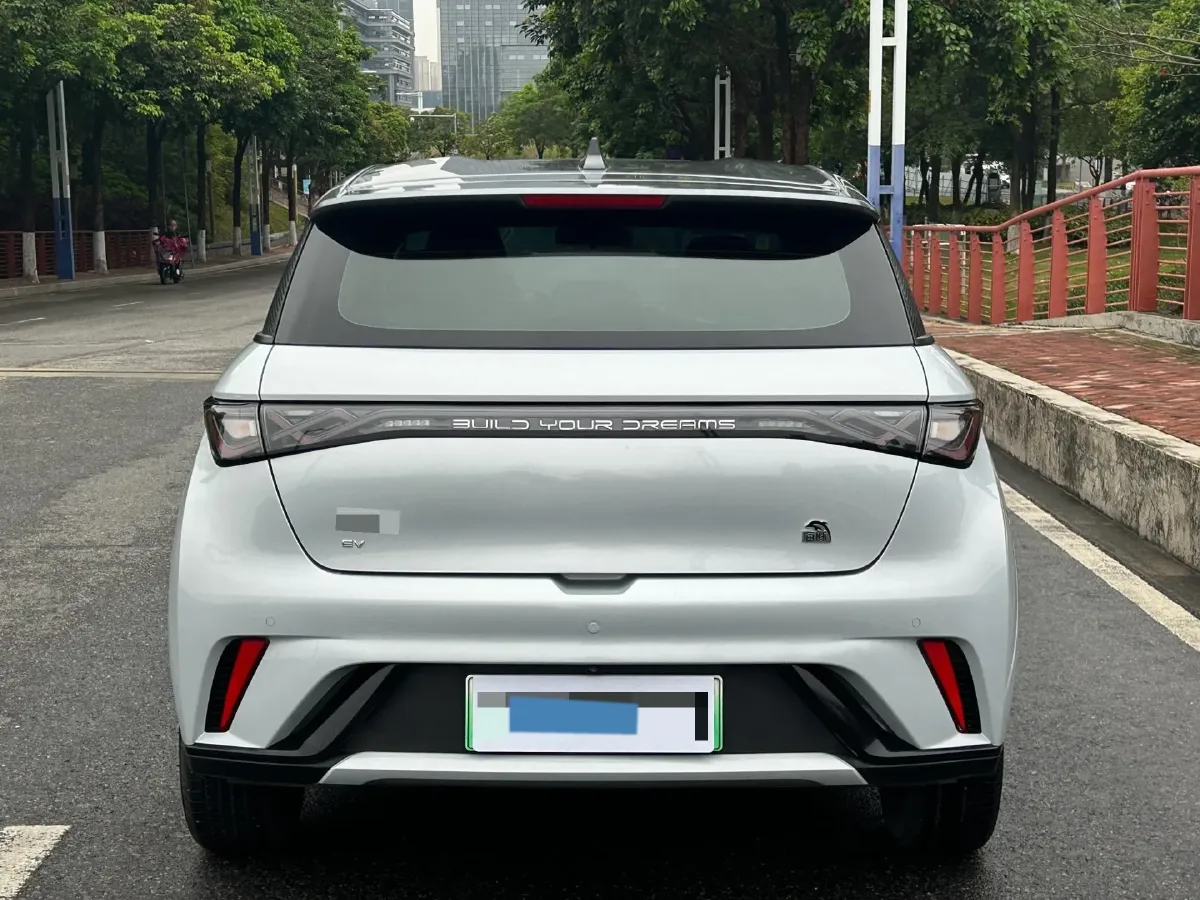 2021 Ford Escort 1.5L 122HP L3 6AT,autocango,china used car exporter,china ev exporter,chinese used car exporter,chinese used ev exporter