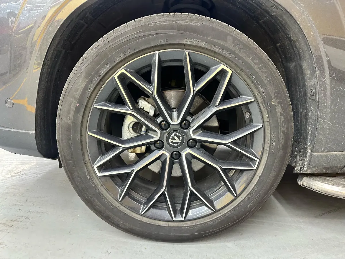 2024 ChangAn UNI-Z 1.5L 98HP L4 E-CVT PHEV 18.4KWH,autocango,china used car exporter,china ev exporter,chinese used car exporter,chinese used ev exporter