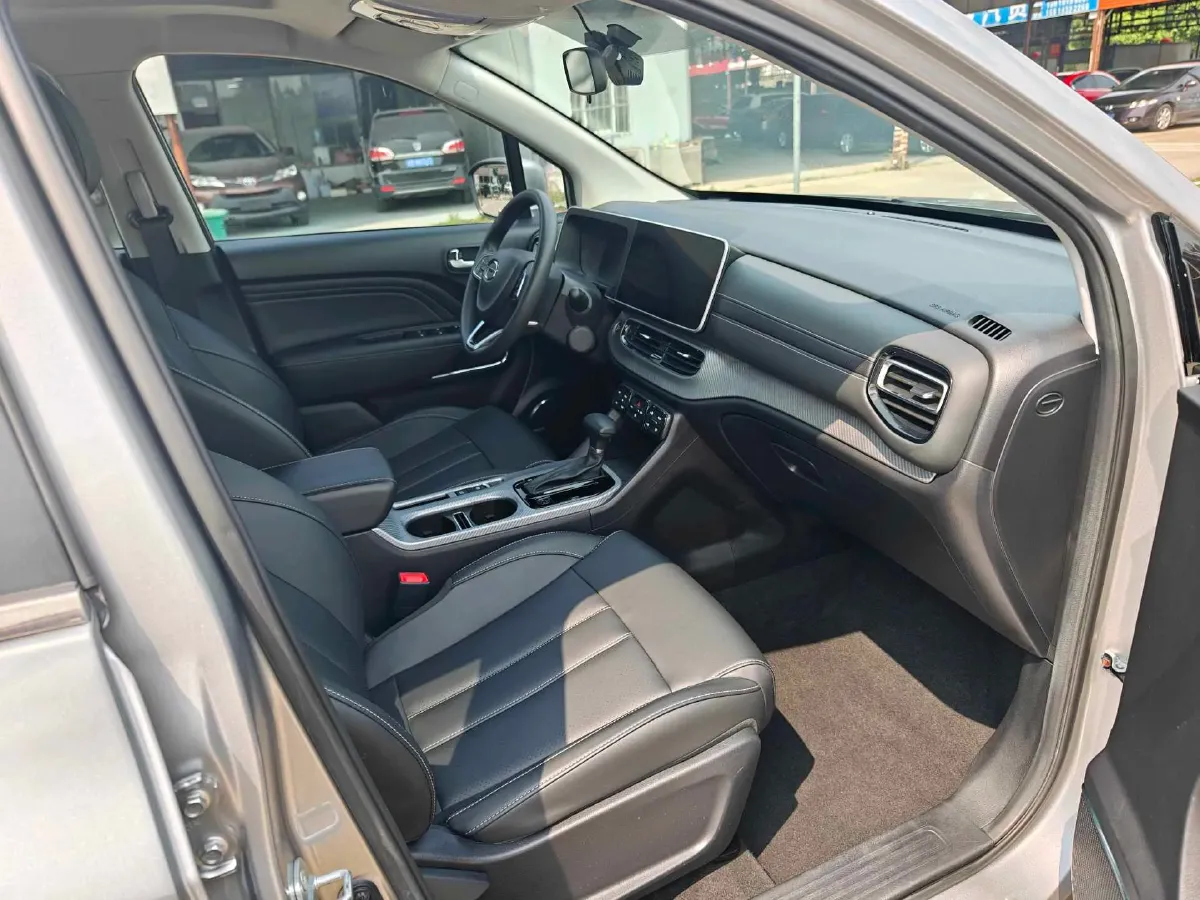 2021 GAC Trumpchi GS3 1.5T 169HP L4 6AT,autocango,china used car exporter,china ev exporter,chinese used car exporter,chinese used ev exporter