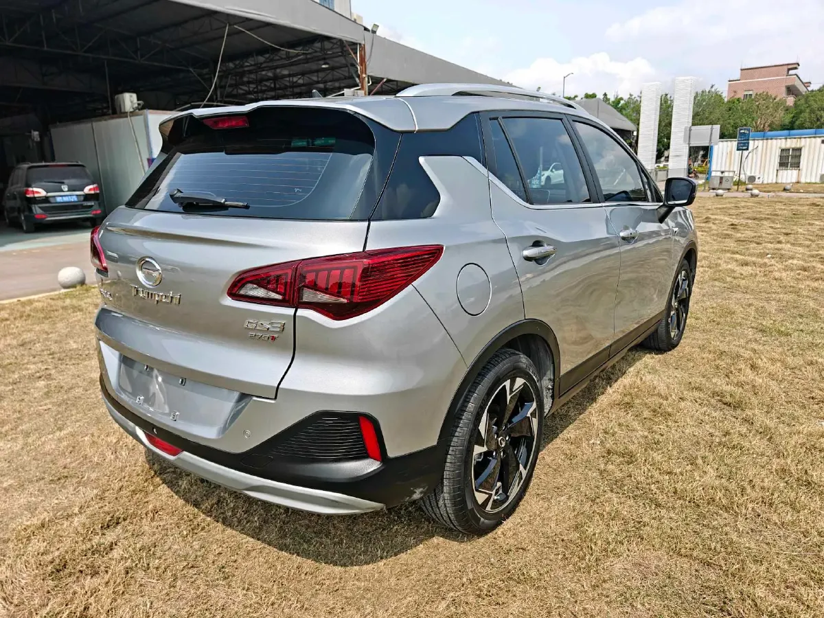 2021 GAC Trumpchi GS3 1.5T 169HP L4 6AT,autocango,china used car exporter,china ev exporter,chinese used car exporter,chinese used ev exporter