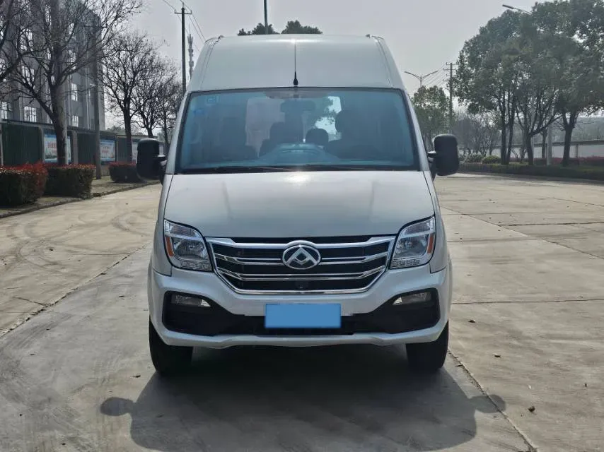 2018 DongFeng DFAC YuFeng 2.5T 136HP L4 6MT,autocango,china used car exporter,china ev exporter,chinese used car exporter,chinese used ev exporter