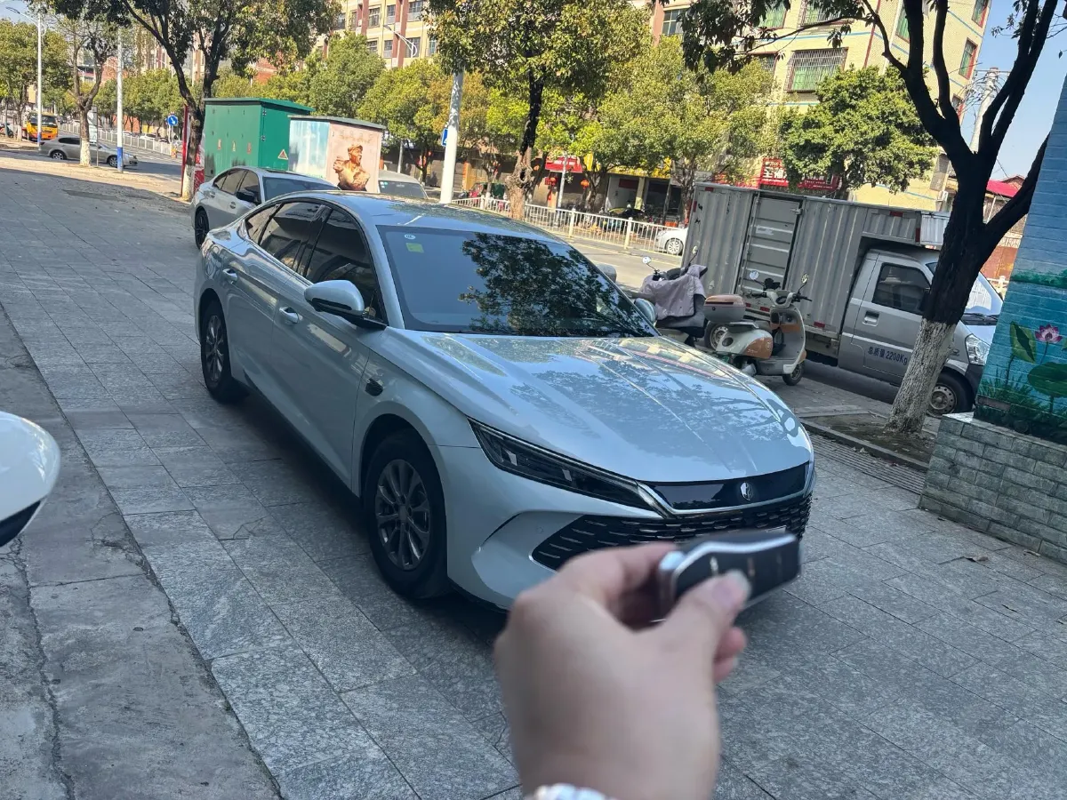 2025 BYD QinL 1.5L 101HP L4 E-CVT PHEV 10.08KWH,autocango,china used car exporter,china ev exporter,chinese used car exporter,chinese used ev exporter