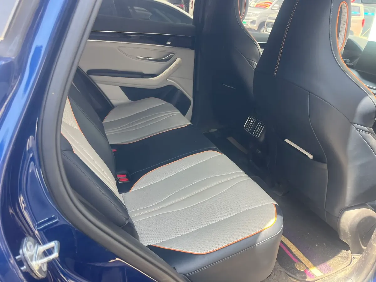 2022 Hyundai Tucson 2.0L 150HP L4 6AT Hybrid,autocango,china used car exporter,china ev exporter,chinese used car exporter,chinese used ev exporter