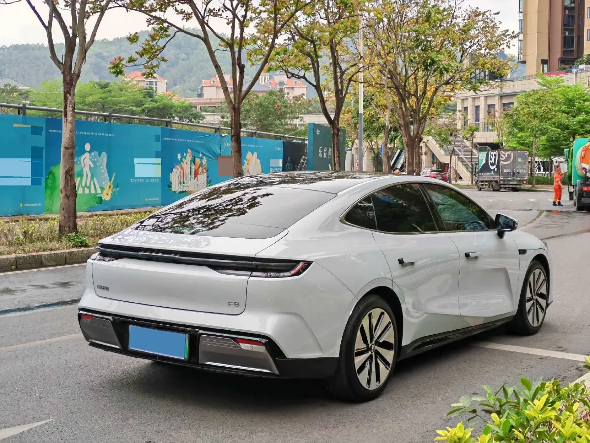 2024 Geely Galaxy E8 BEV 76KWH,autocango,china used car exporter,china ev exporter,chinese used car exporter,chinese used ev exporter