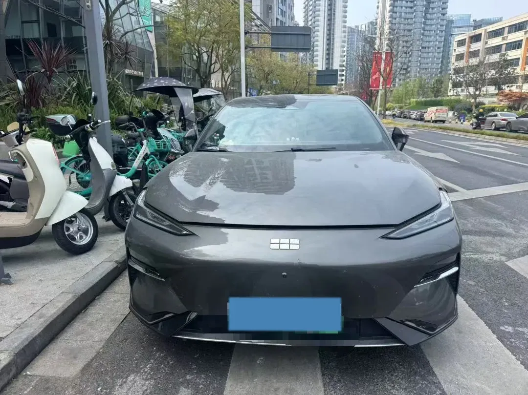 2024 Geely Galaxy E8 BEV 76KWH,autocango,china used car exporter,china ev exporter,chinese used car exporter,chinese used ev exporter